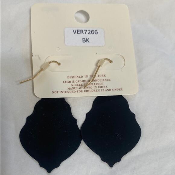 Black Brass Earrings - Never Worn Morocco Vibe Designed in NYC - Picture 4 of 4